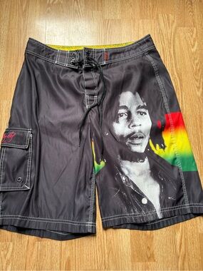 Dragonfly bob marley board shorts size 32  in waist men’s